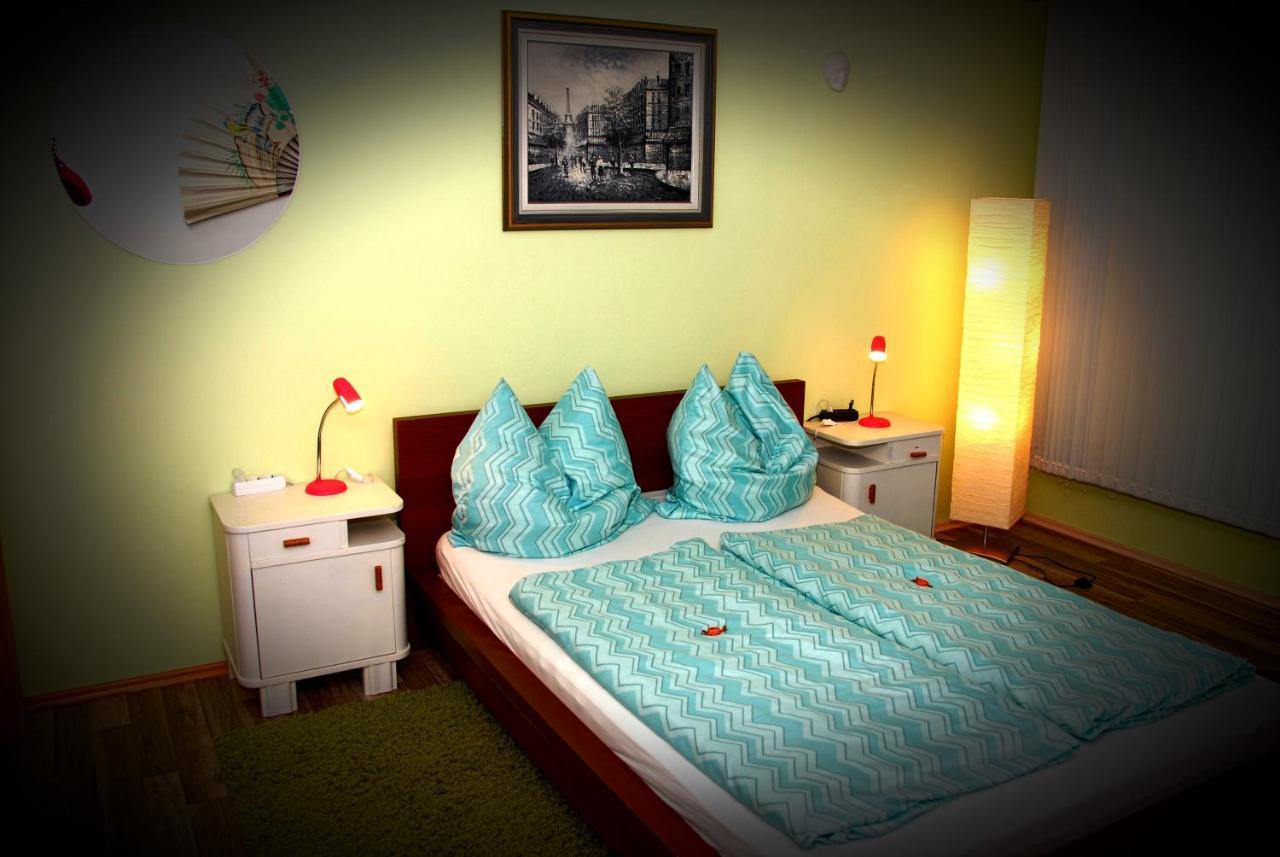 Apartment Heidi Oberasbach Bagian luar foto